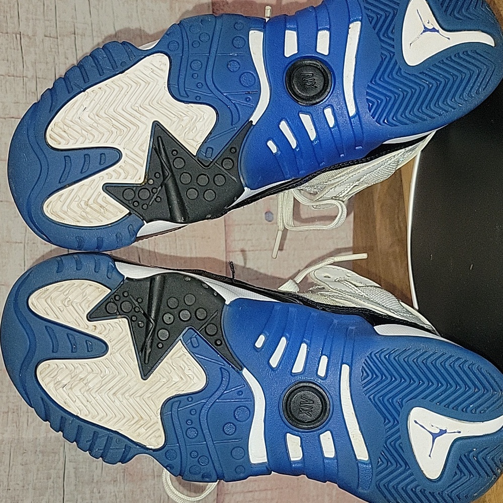 Air Jordan Jumpman Royal Blue Sneakers - Picture 11 of 11